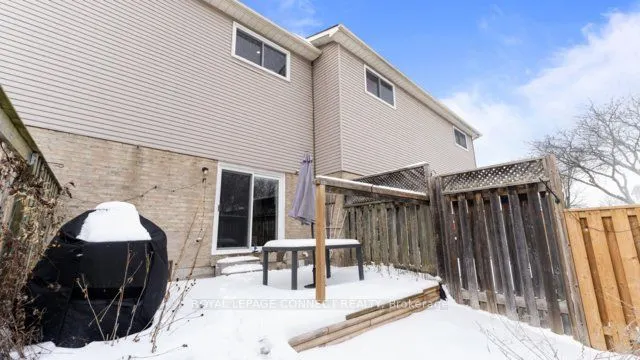 1133 Ritson Rd N, #17
