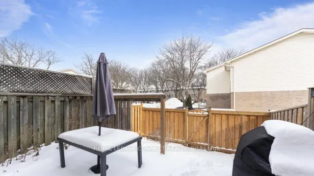 1133 Ritson Rd N, #17