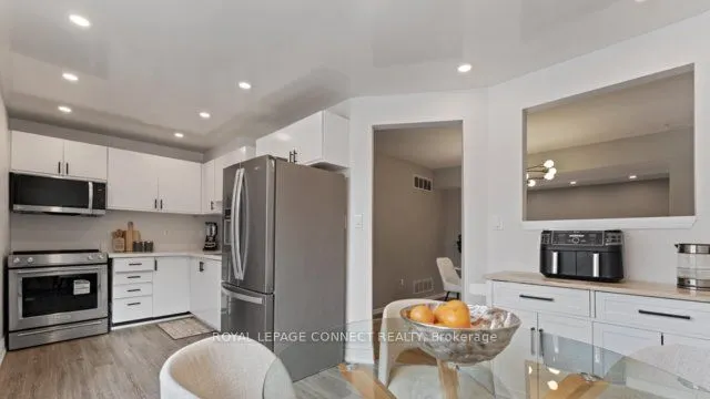 1133 Ritson Rd N, #17
