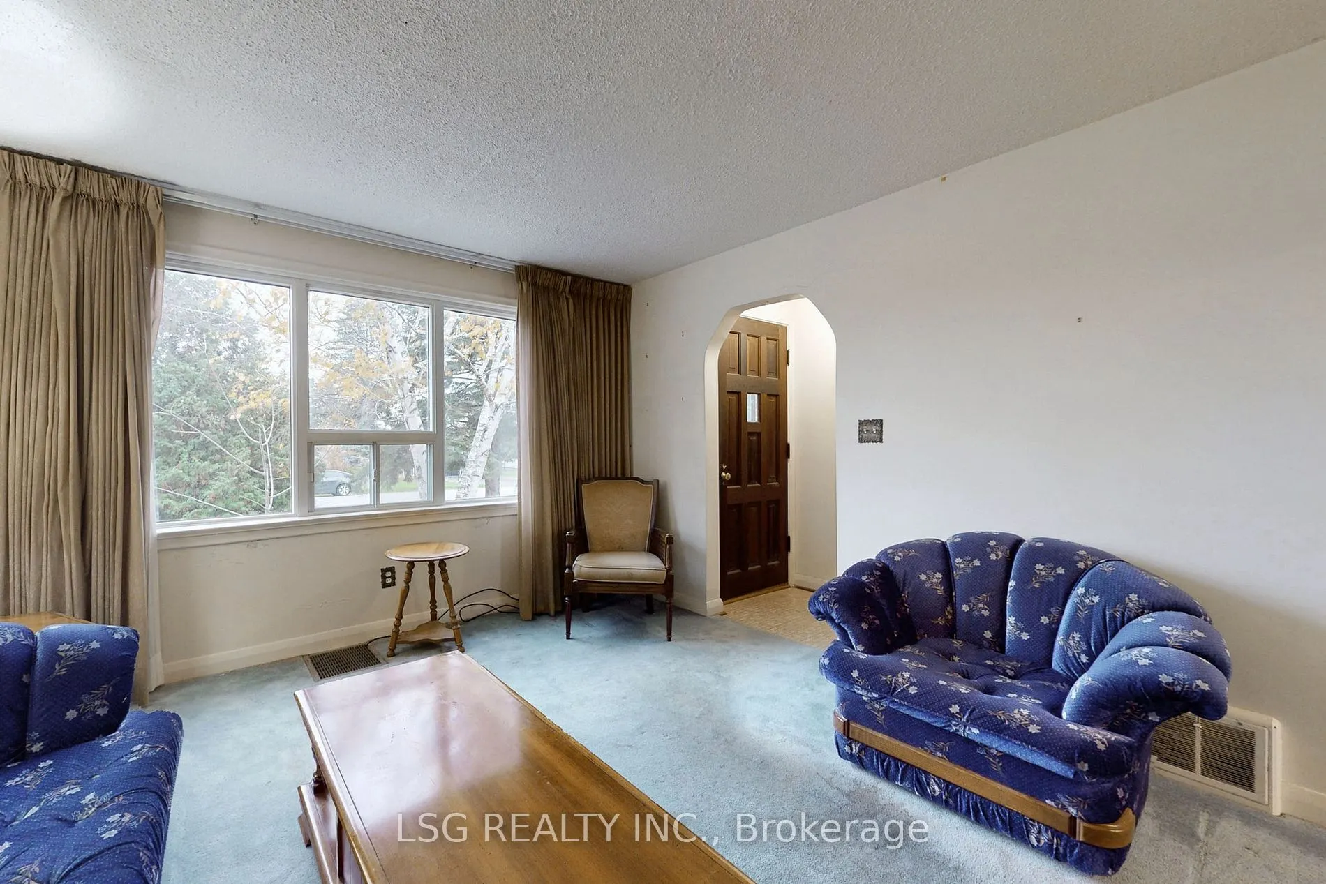 38 Darlington Boulevard