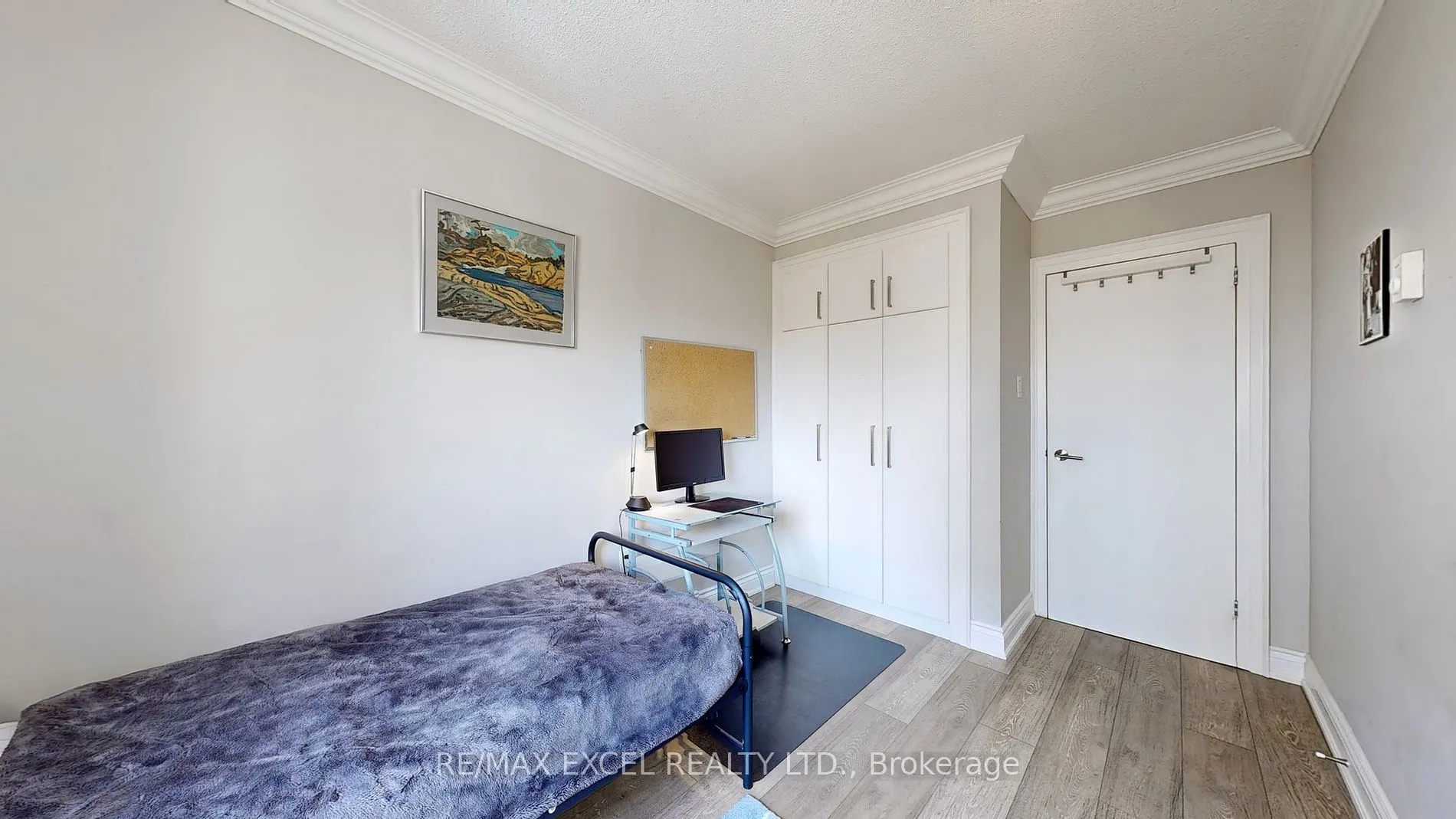 110 Ling Rd E, #17