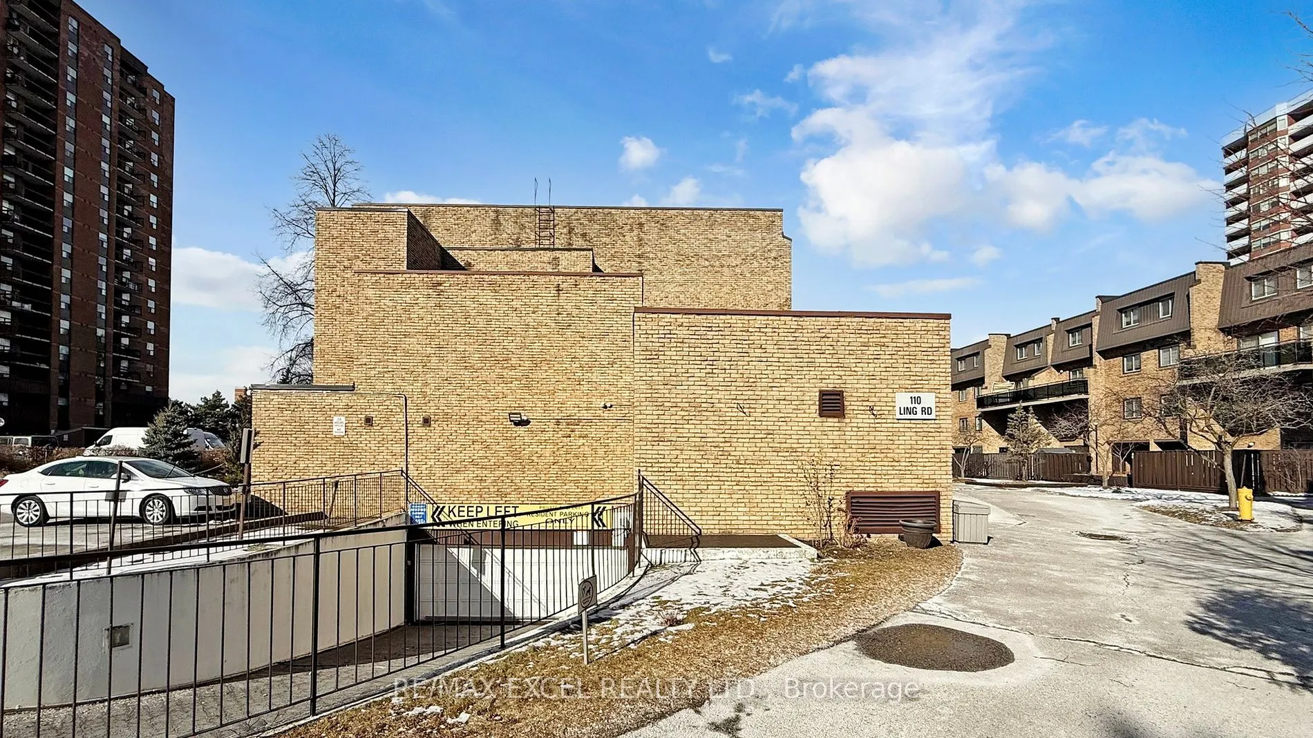 110 Ling Rd E, #17