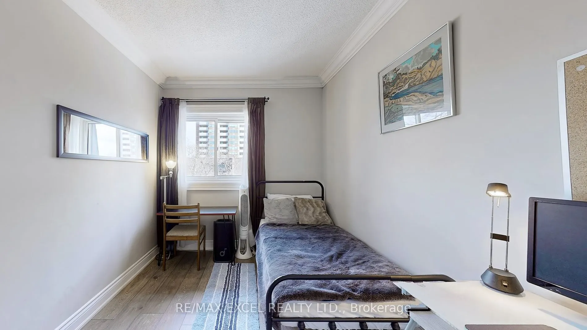 110 Ling Rd E, #17