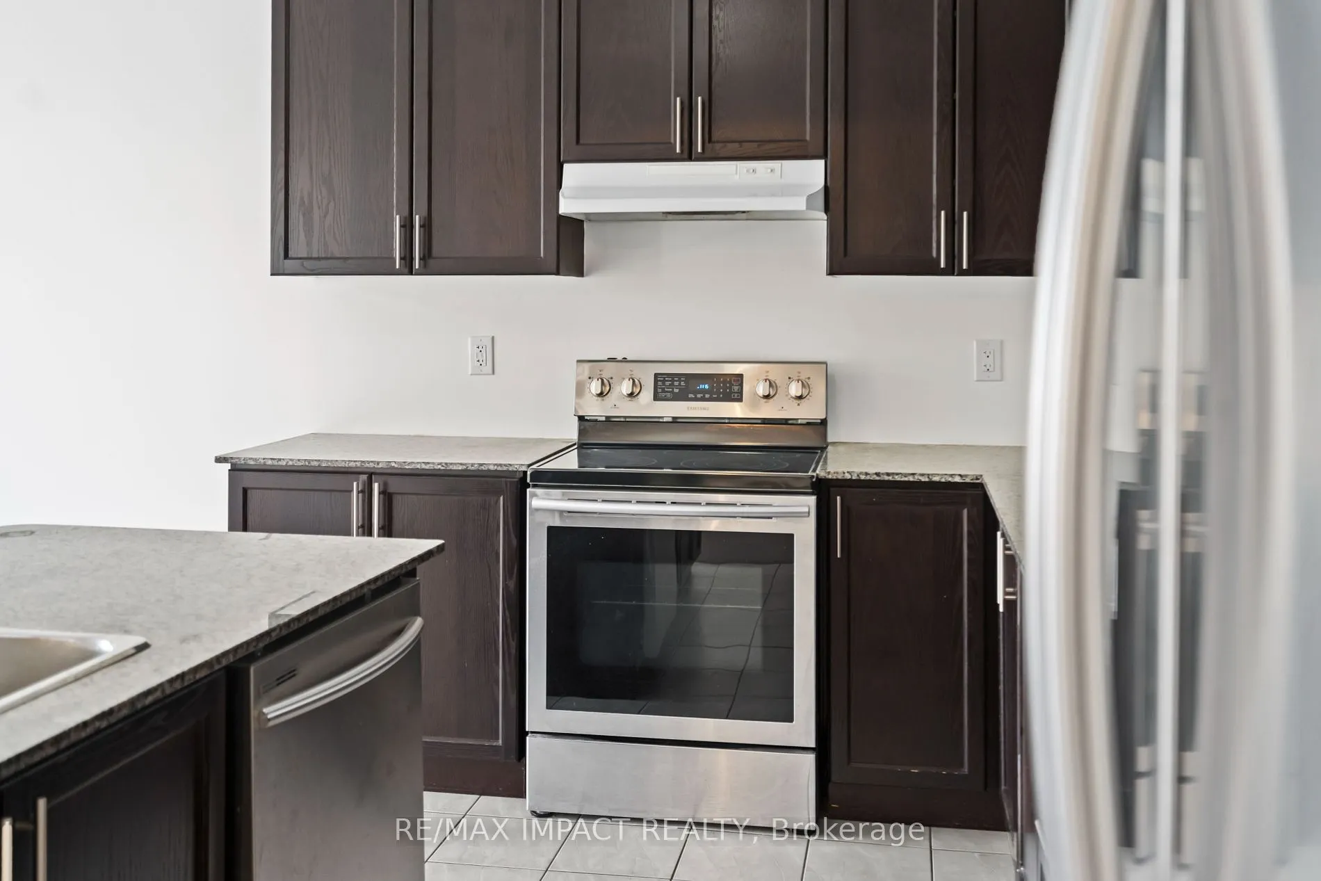 56 Bonathon Cres