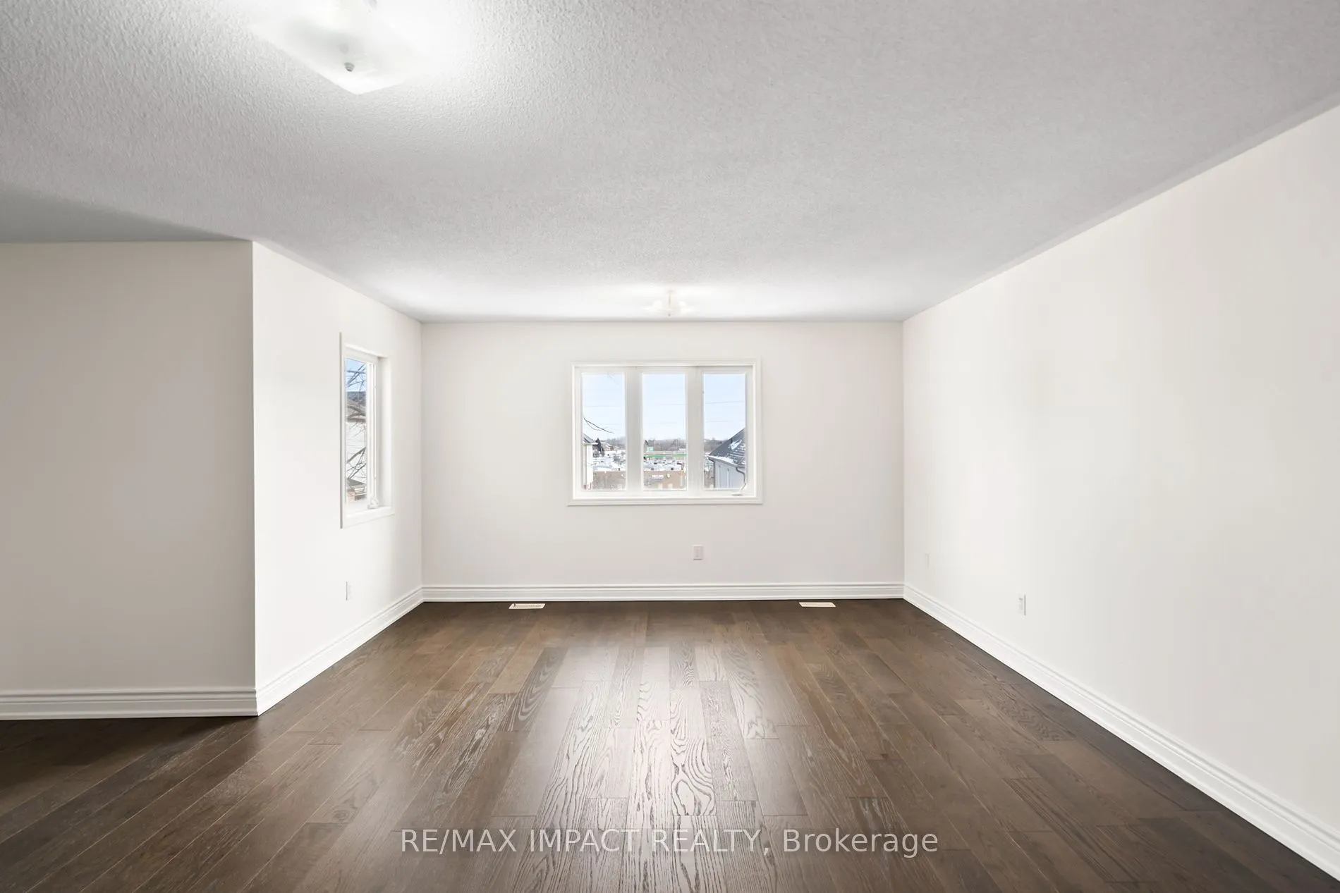 56 Bonathon Cres