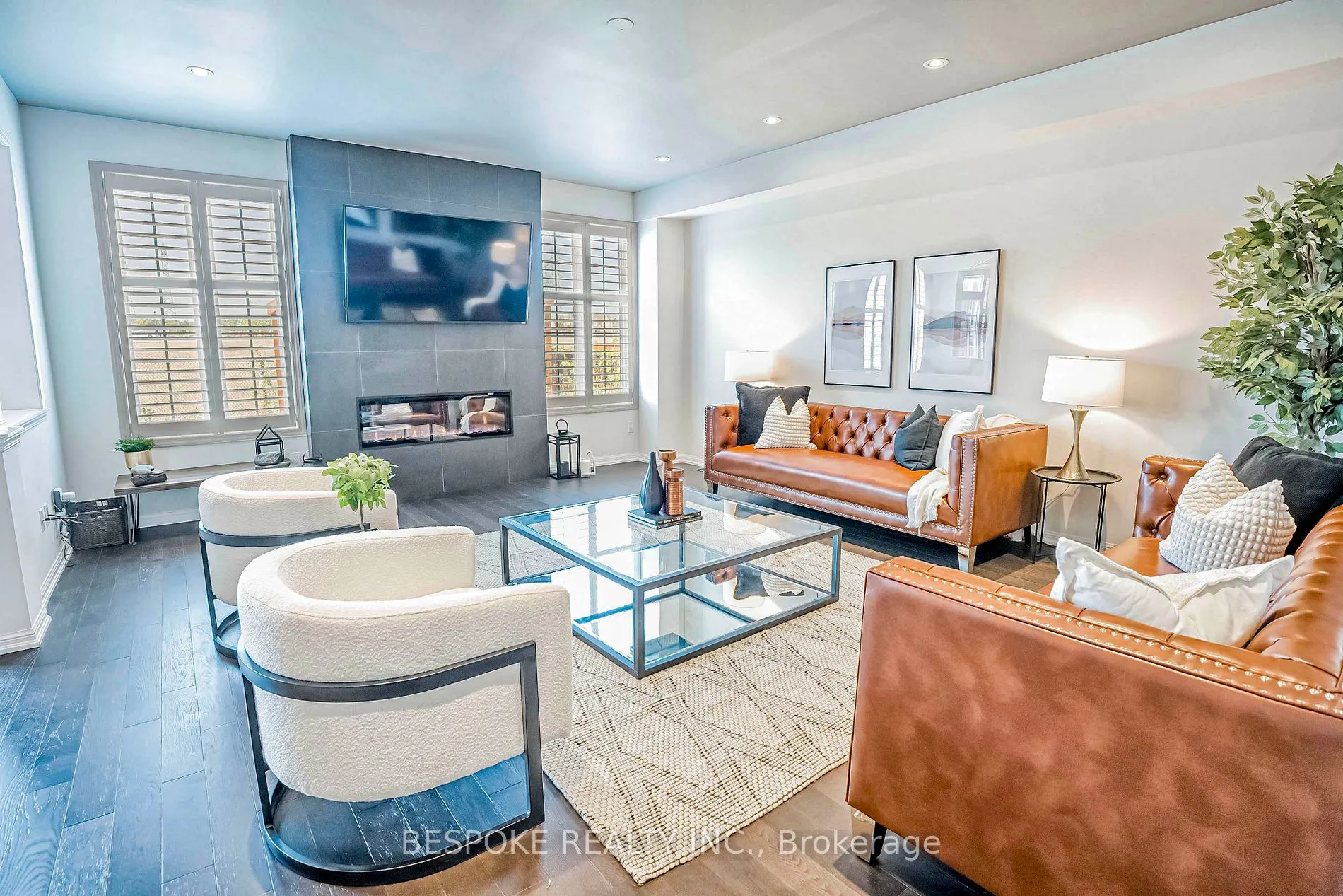 136 Hurst Dr