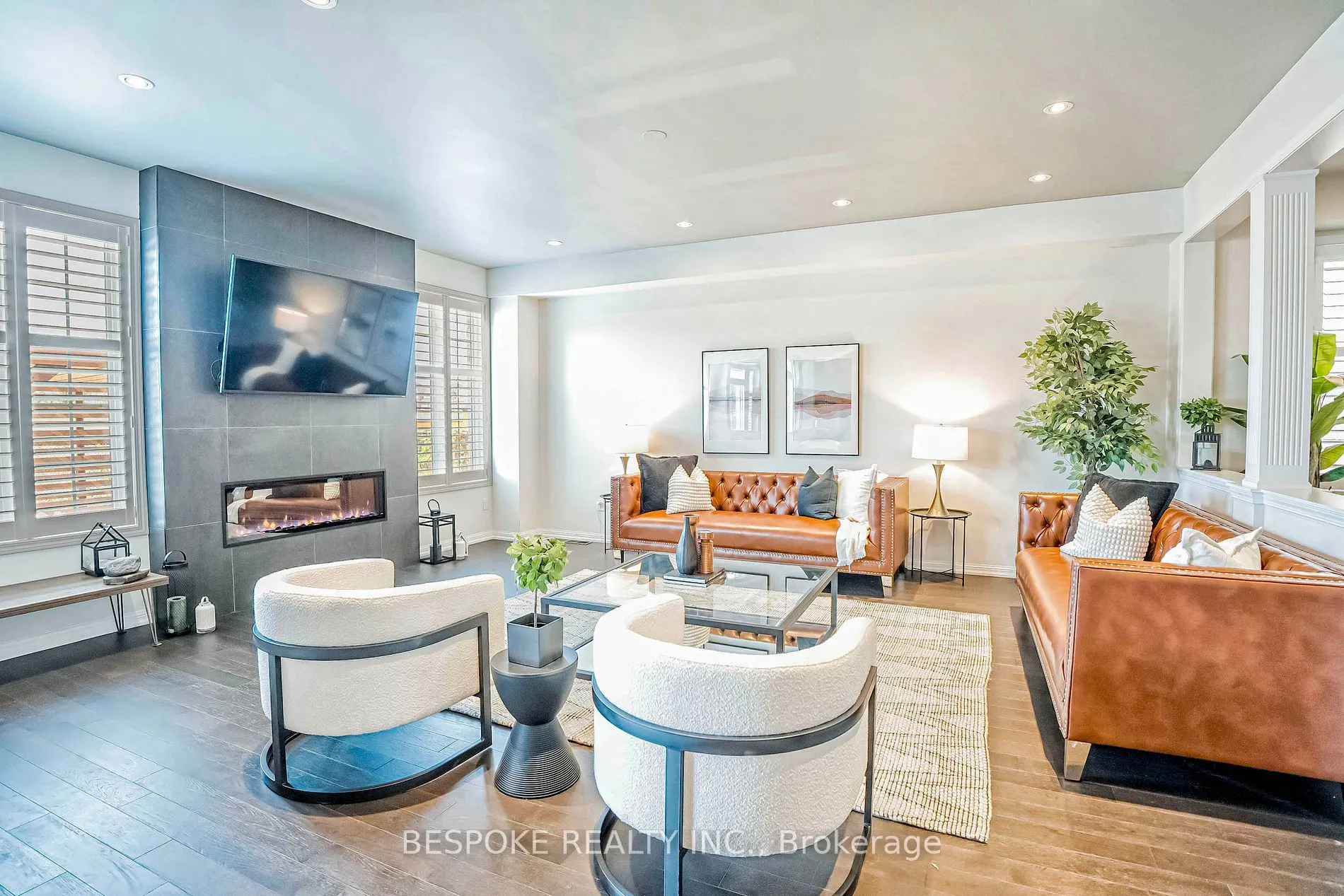 136 Hurst Dr