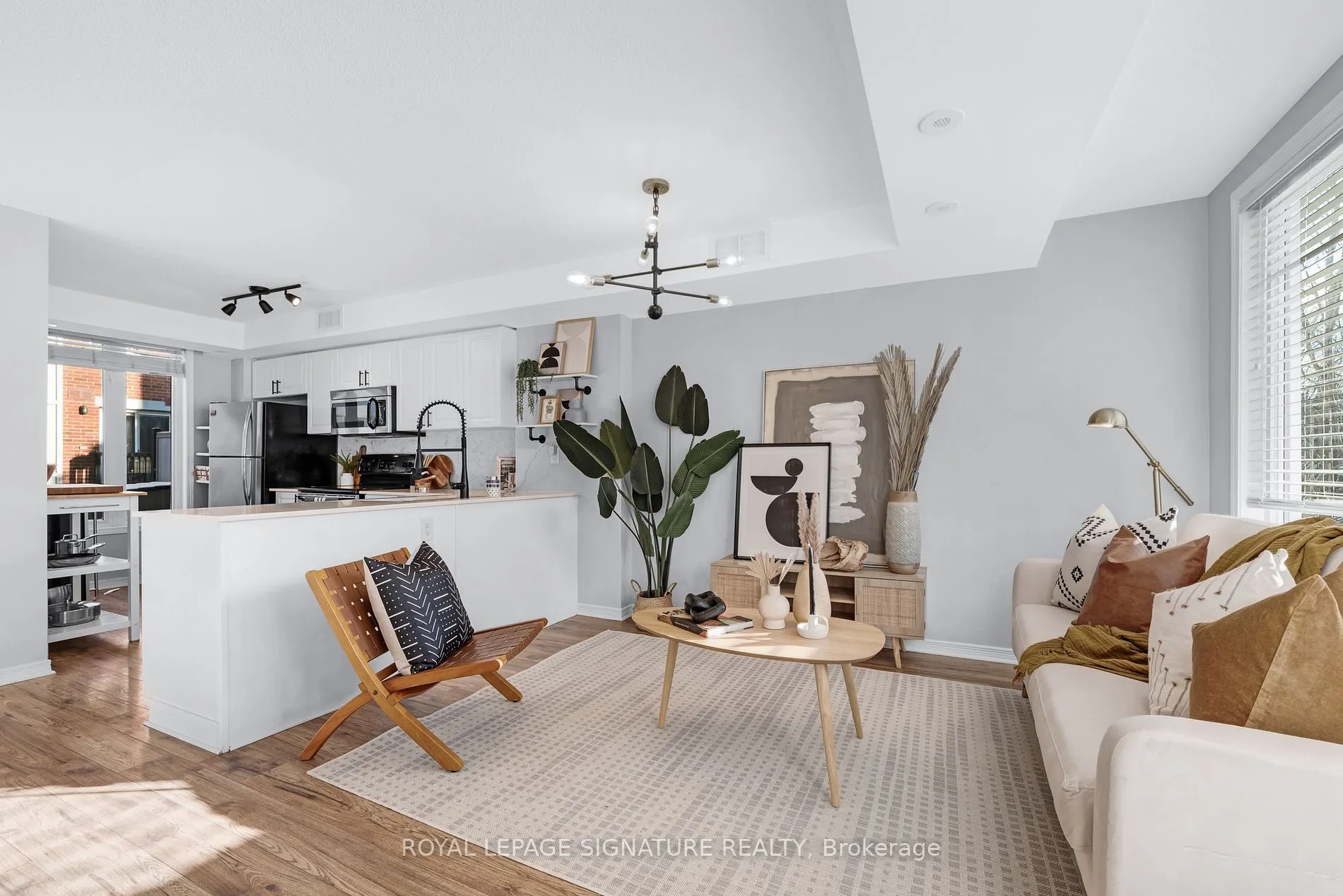 22 Frances Loring Lane, #1