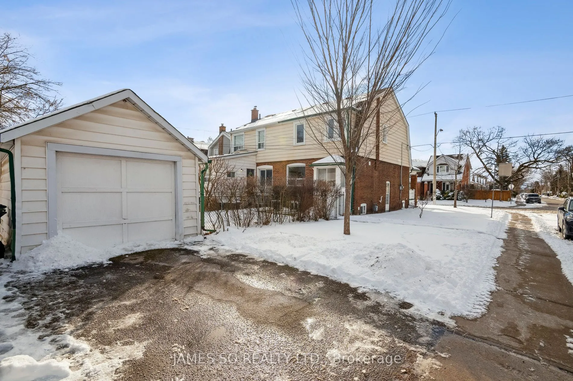 145 Glebemount Ave