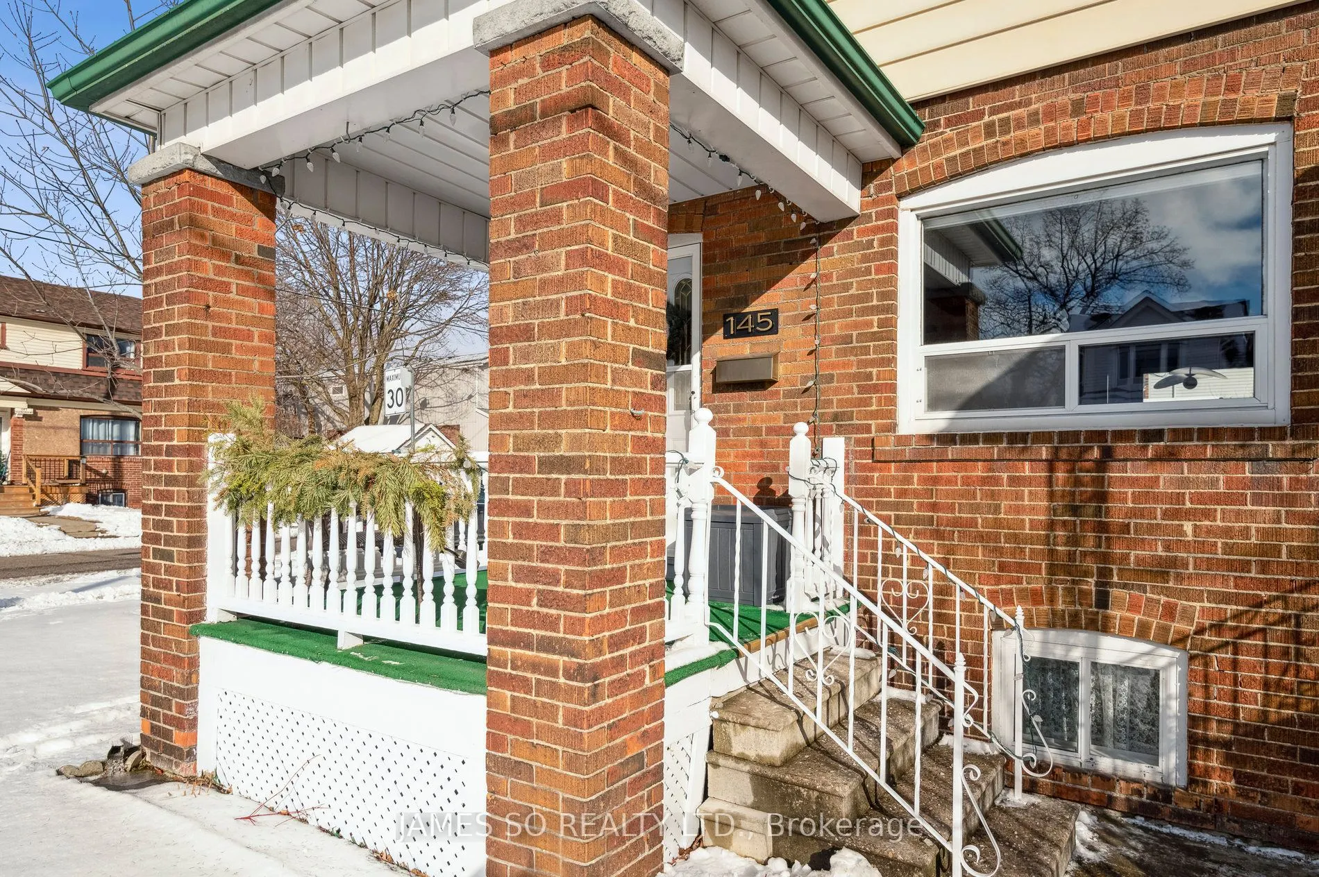 145 Glebemount Ave