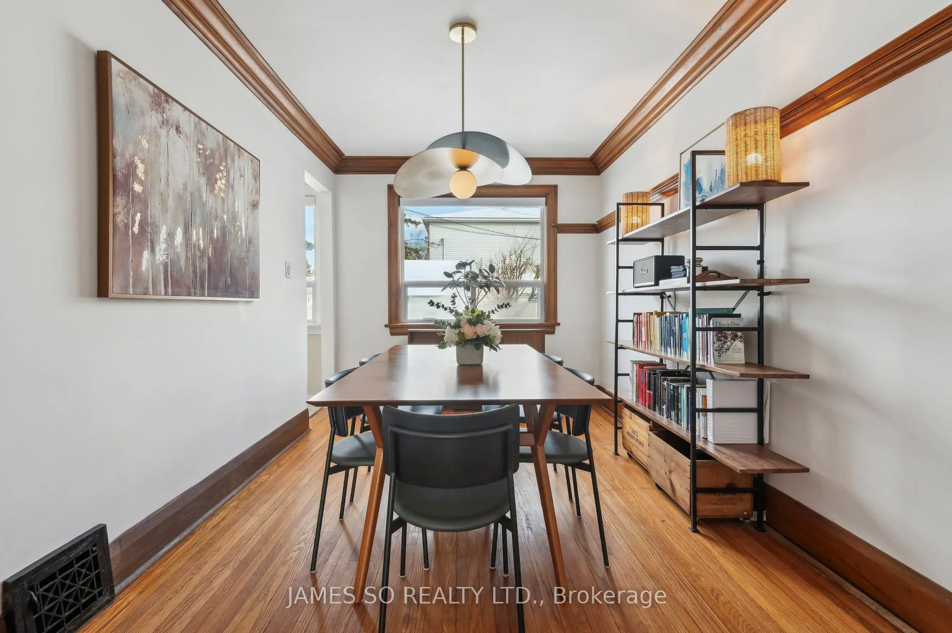 145 Glebemount Ave