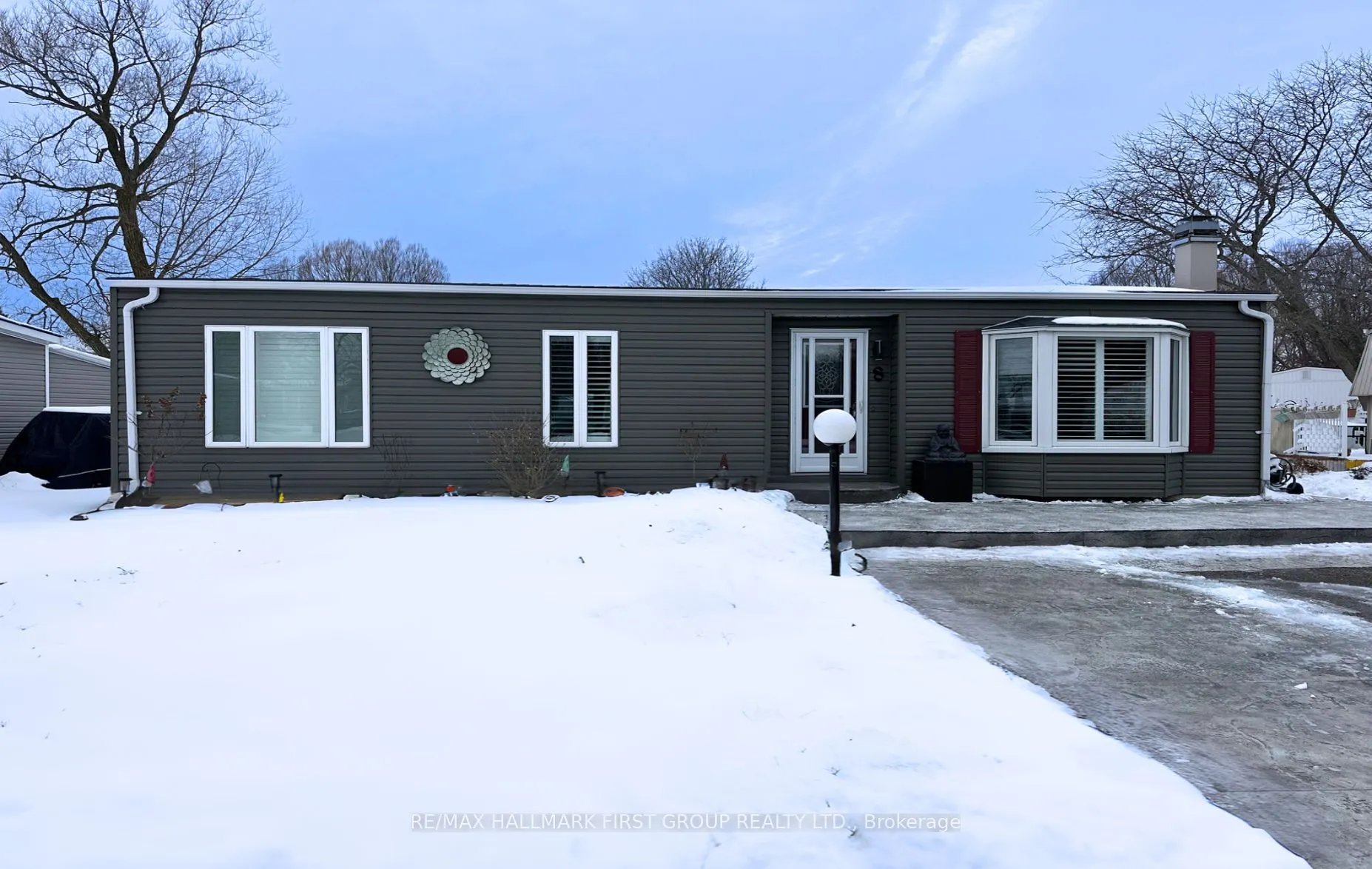 8 Kawartha Road
