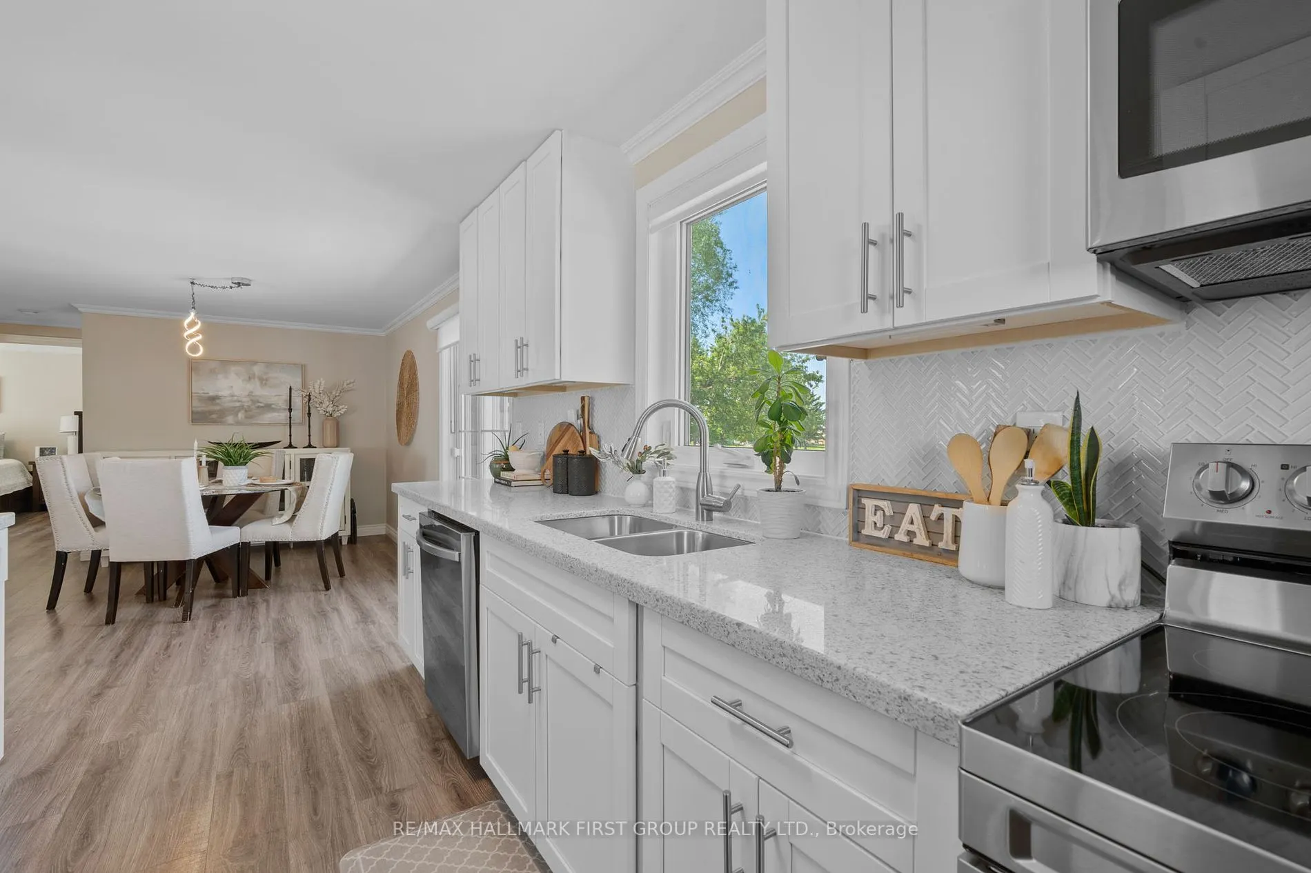 8 Kawartha Road