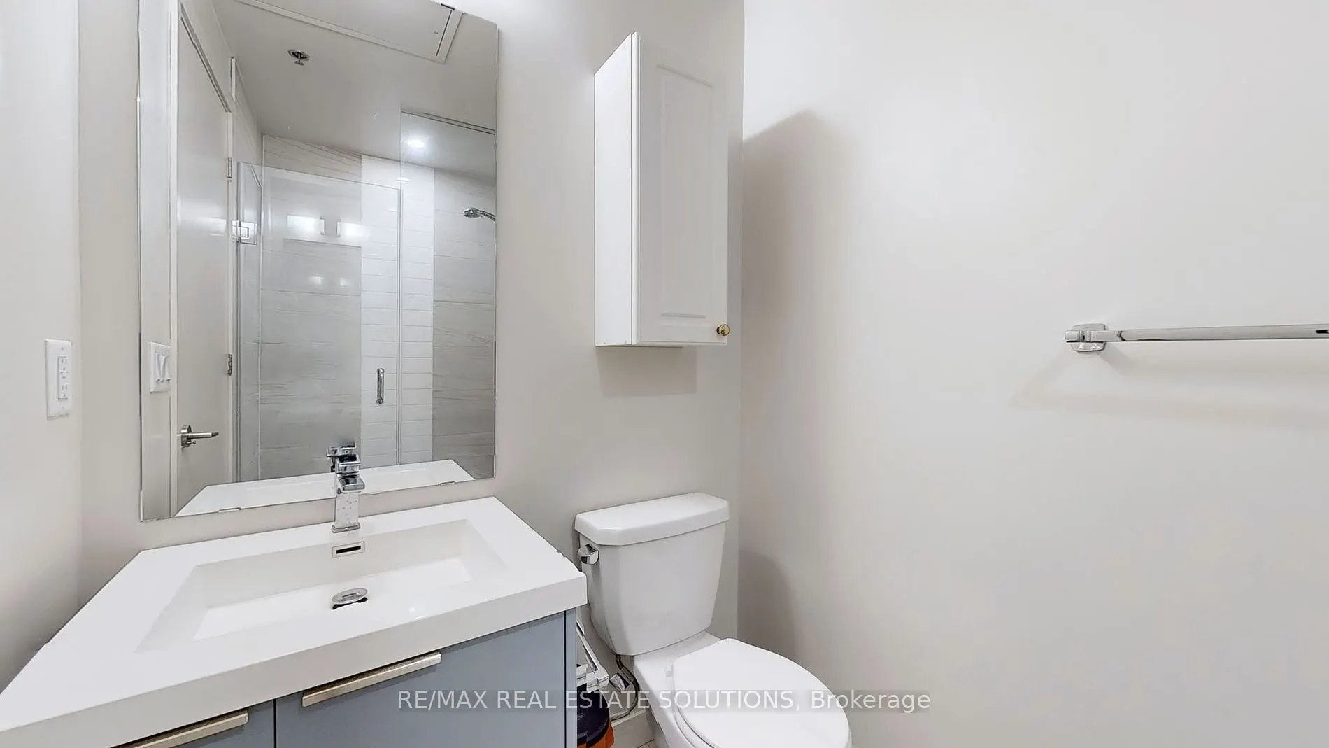 90 Glen Everest Rd, #407