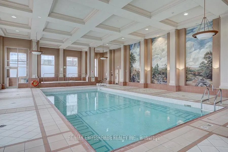 1 Lee Centre Dr, #1709