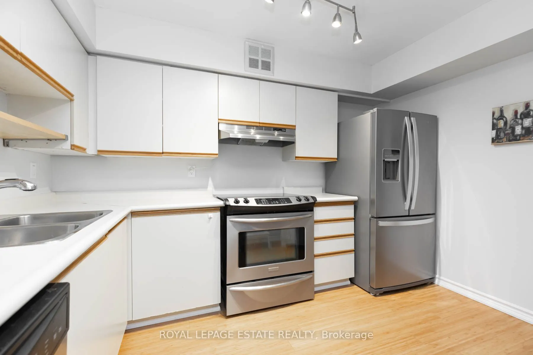 4 Park Vista Drive, #604