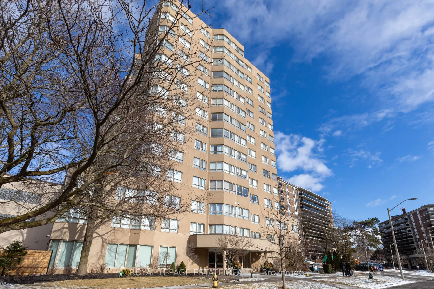 4 Park Vista Drive, #604