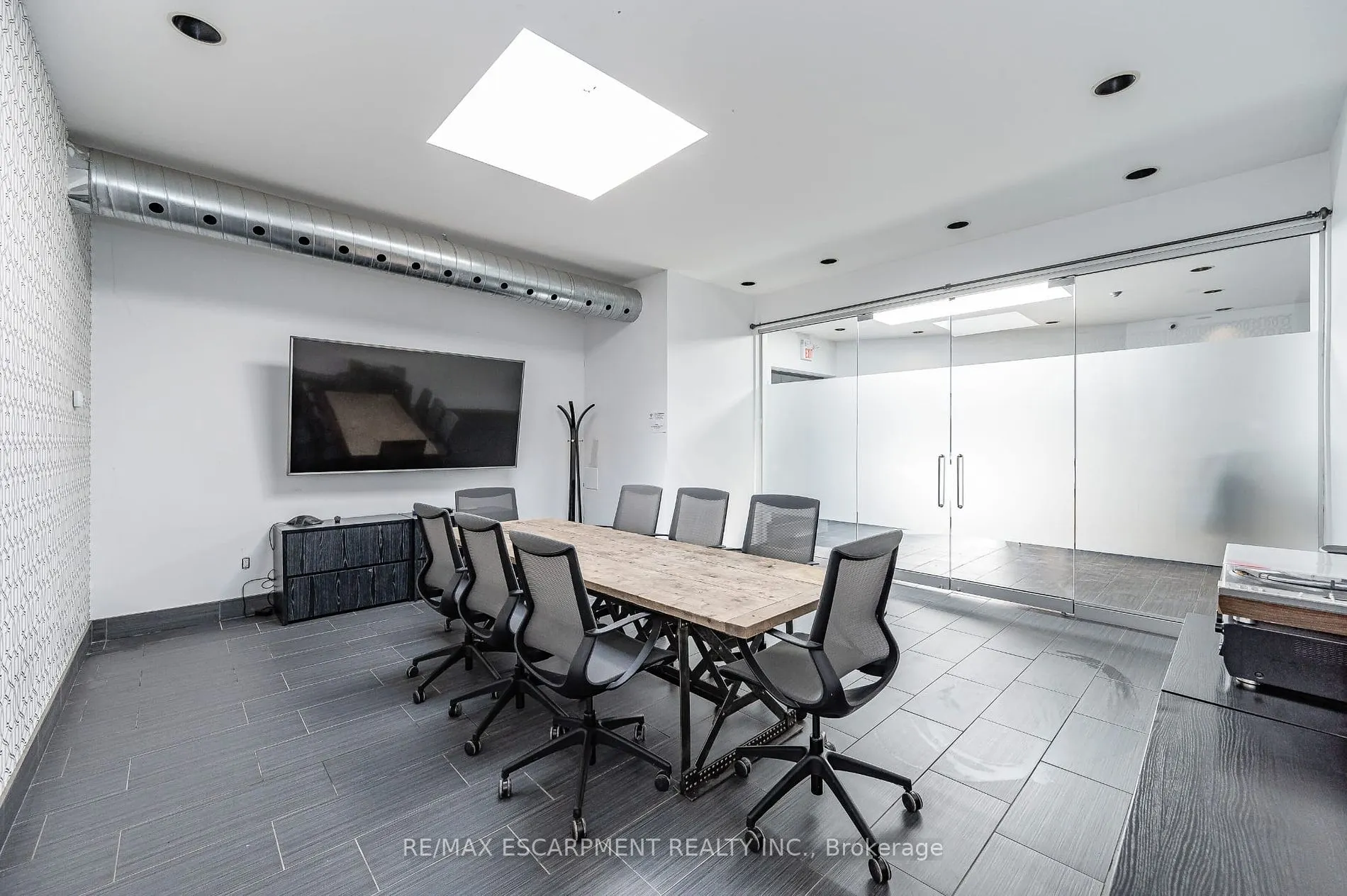 33 VILLIERS Street, #103