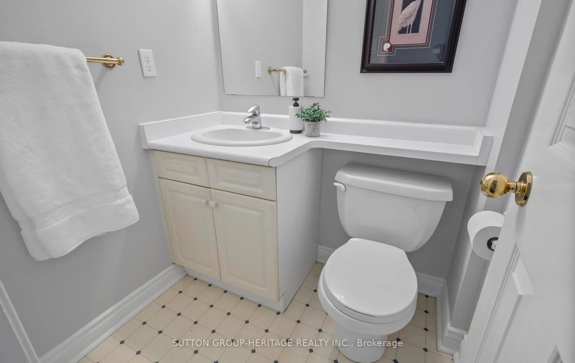 1242 Barnwood Sq