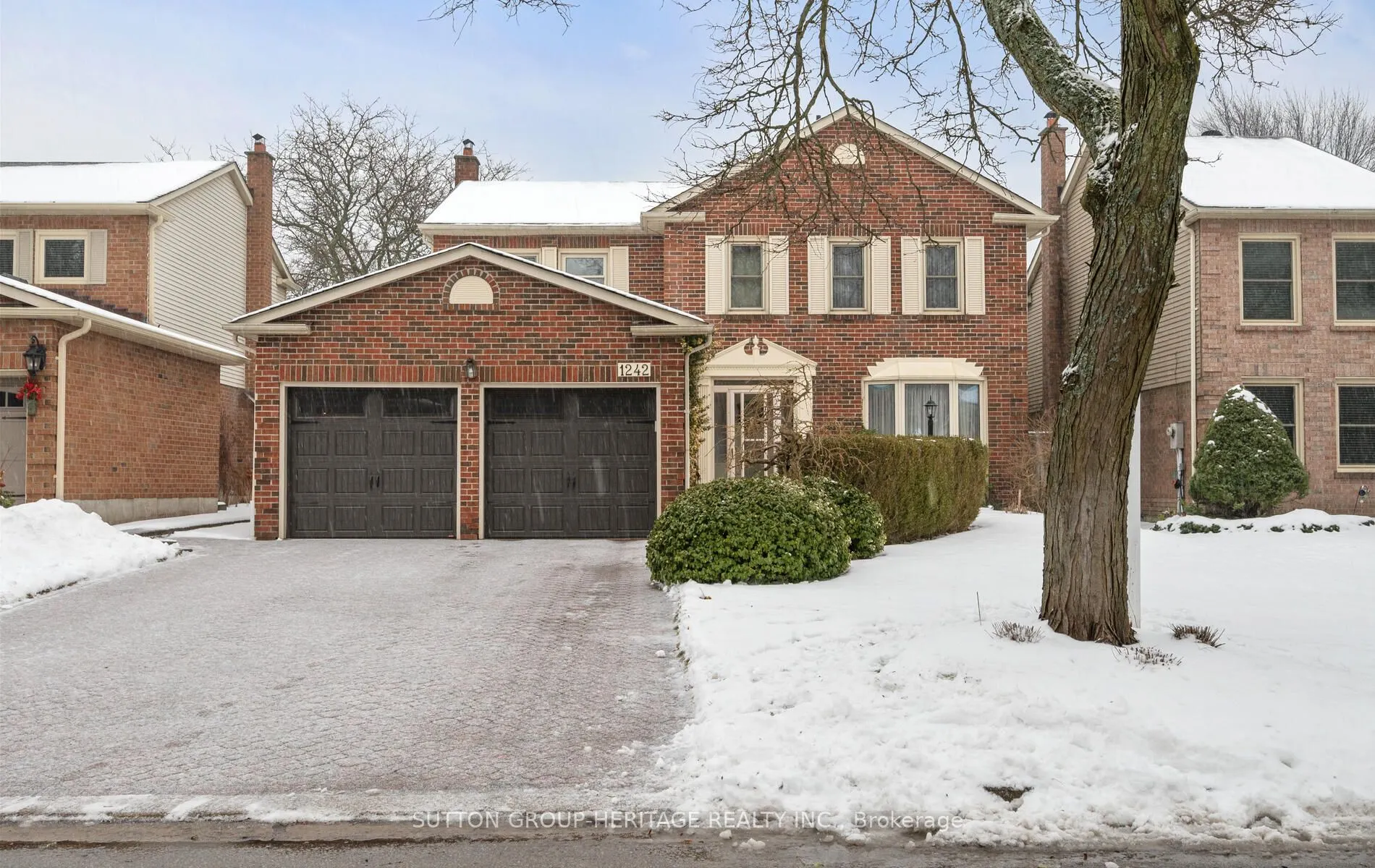 1242 Barnwood Sq