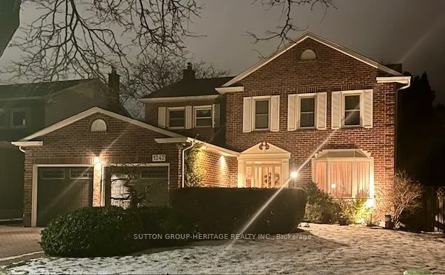 1242 Barnwood Sq