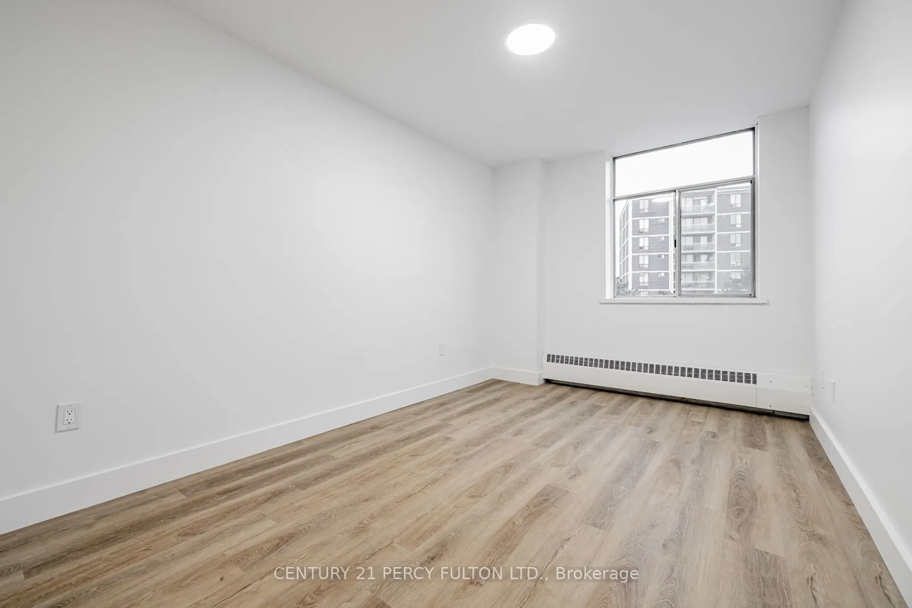 2 Park Vista Dr, #702