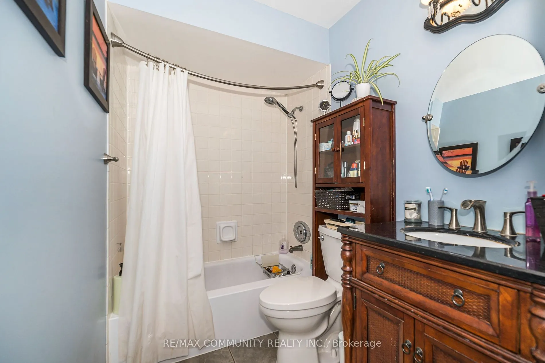 506 Lanark Dr