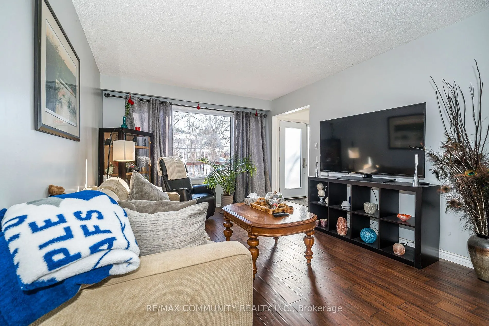 506 Lanark Dr