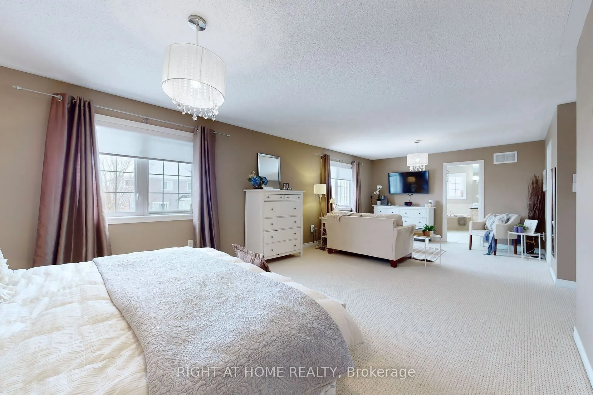 1673 Ballantrae Dr