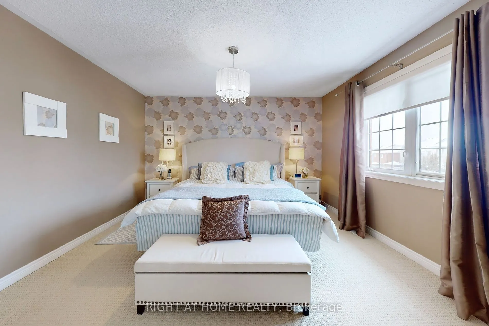1673 Ballantrae Dr
