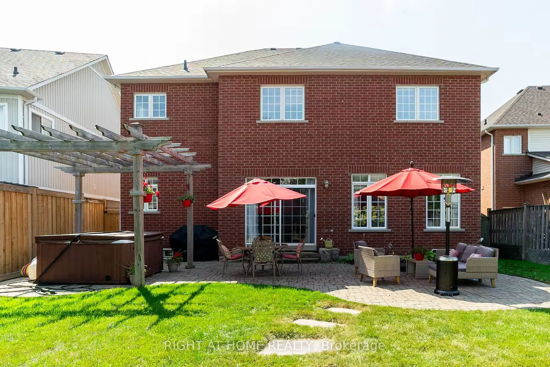 1673 Ballantrae Dr