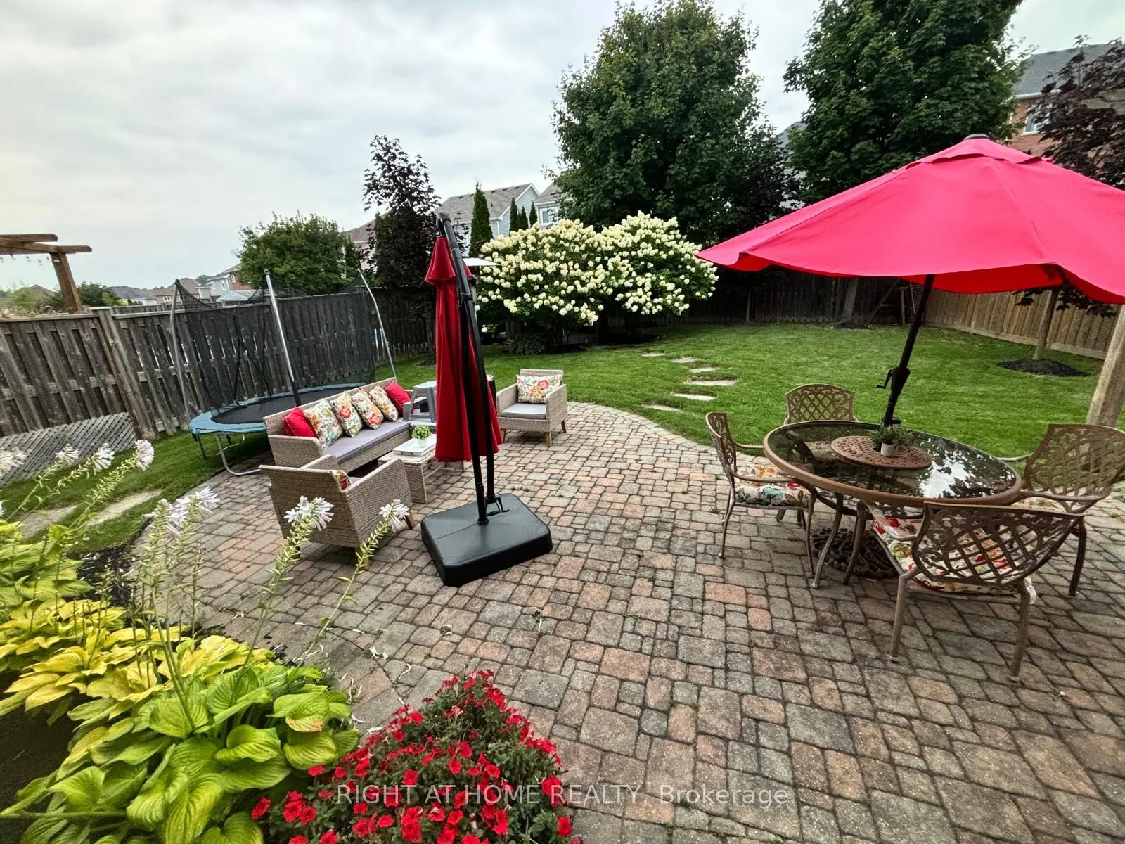 1673 Ballantrae Dr