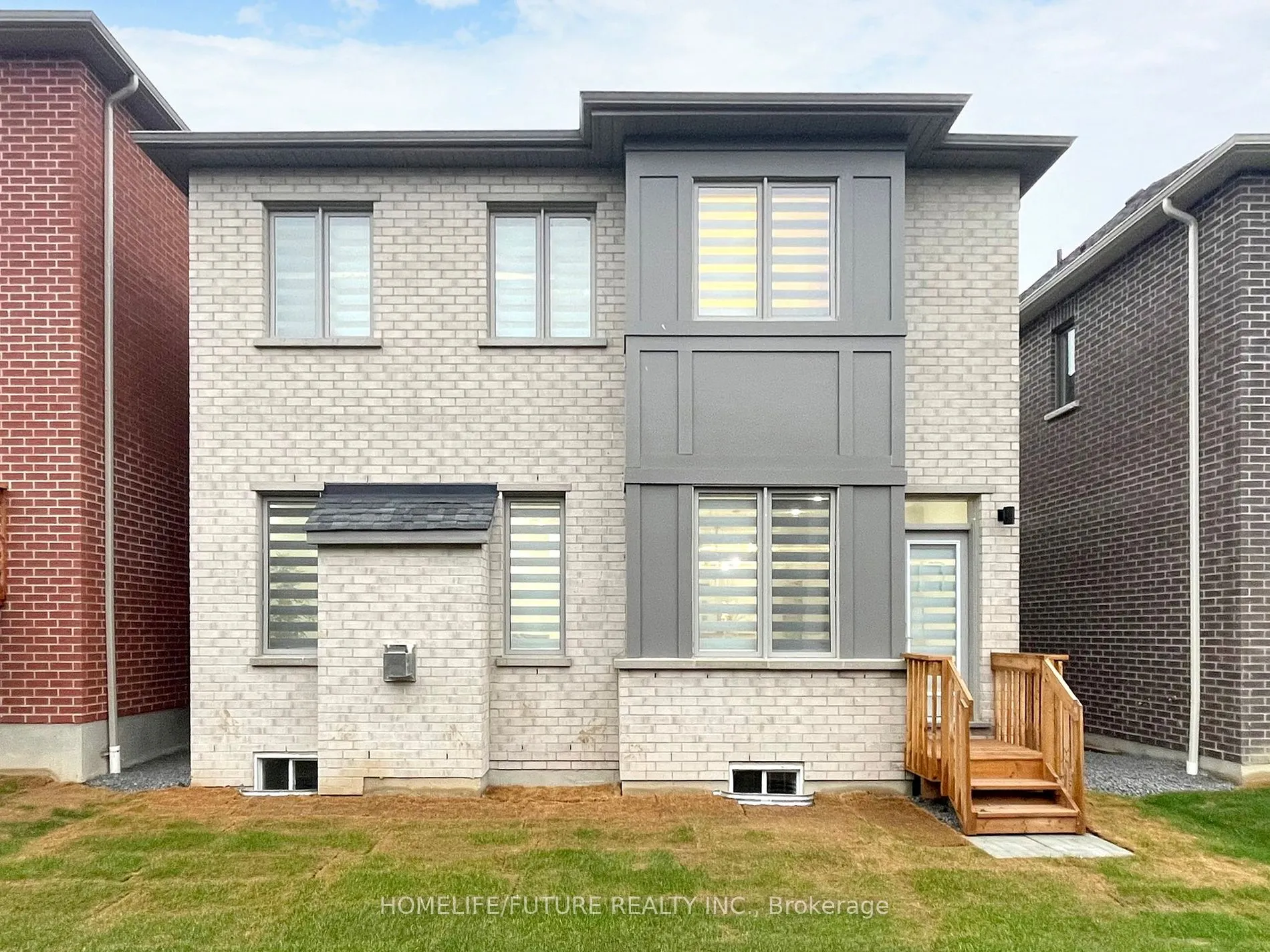1415 Swallowtail Lane