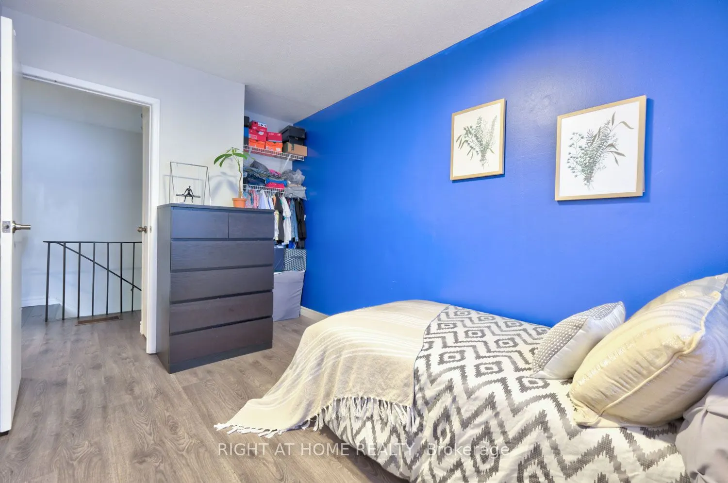 960 Glen Street, #68