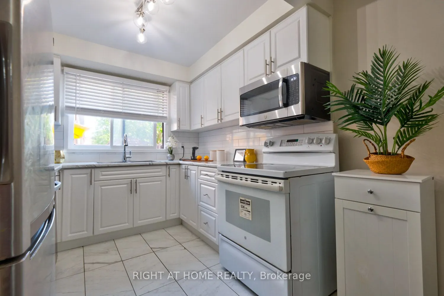 960 Glen Street, #68