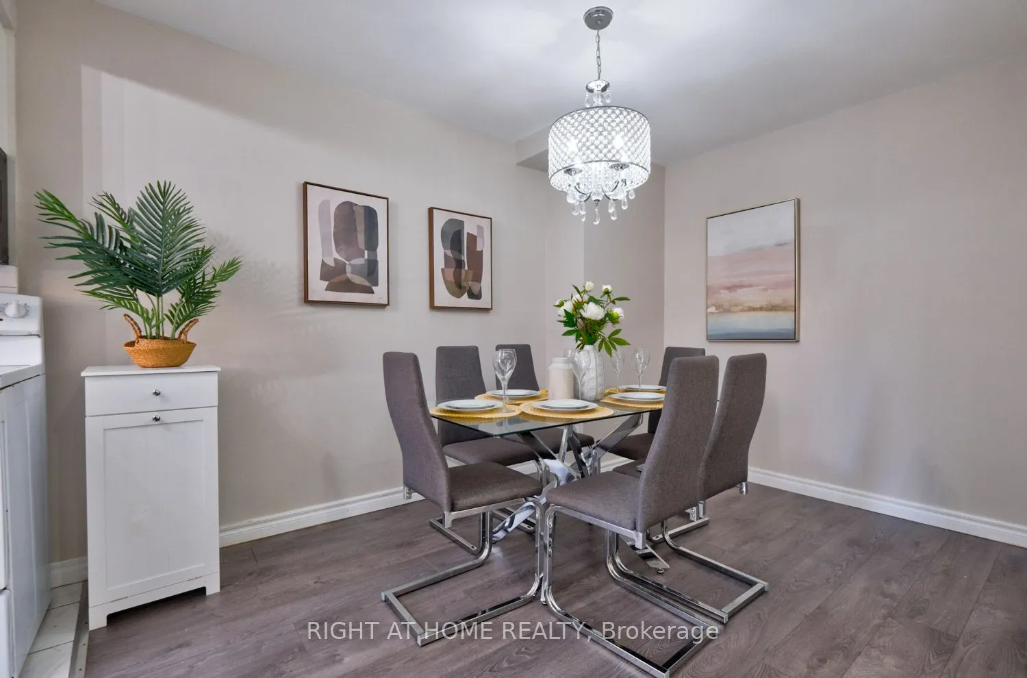 960 Glen Street, #68