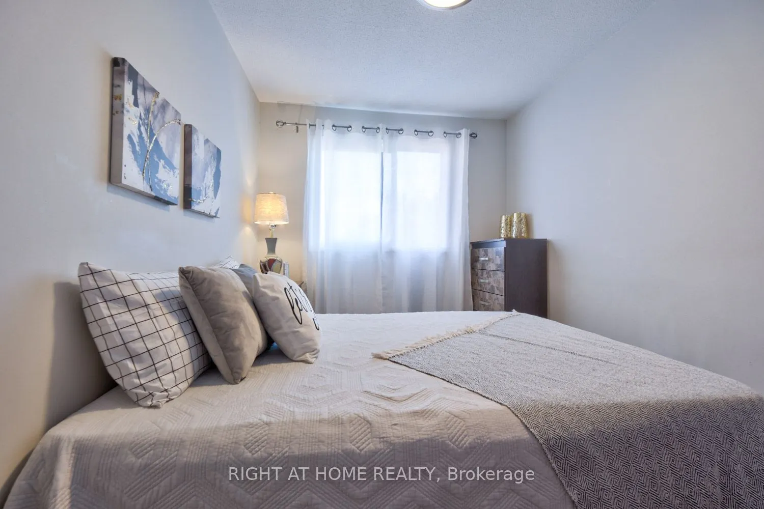 960 Glen Street, #68