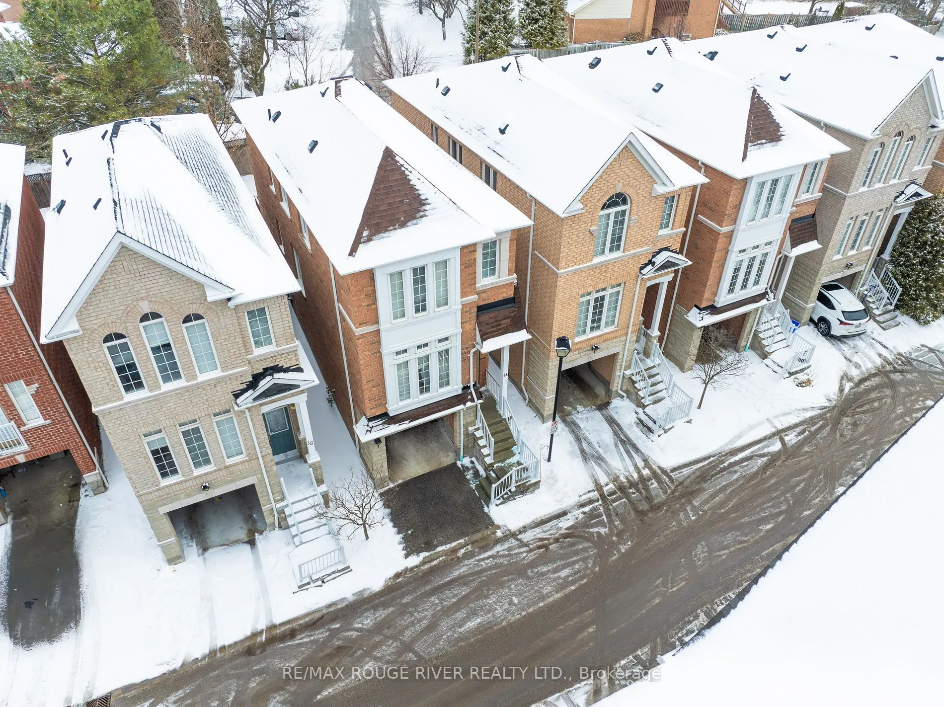 530 Kingston Rd, #16
