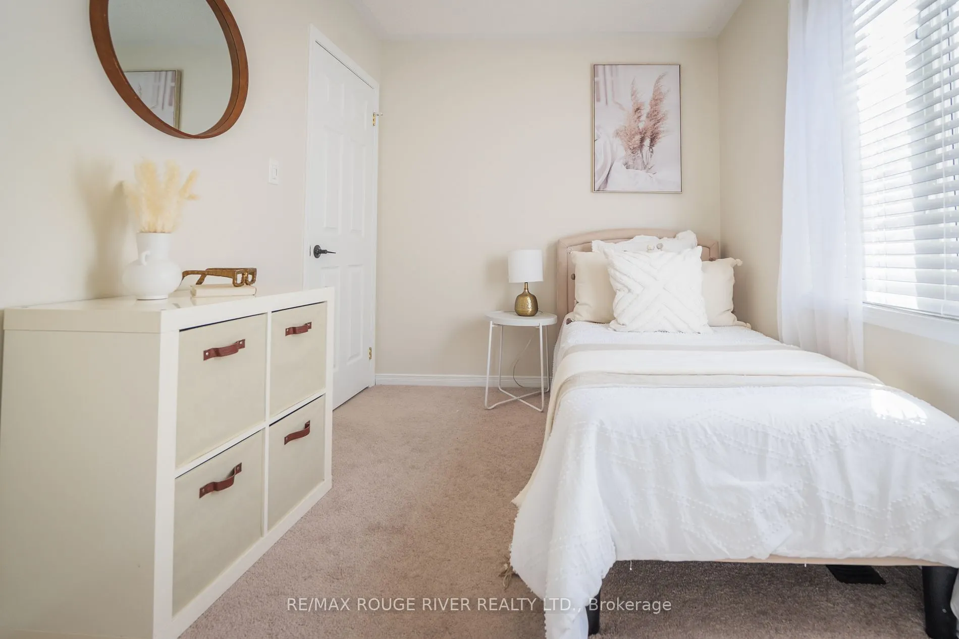 530 Kingston Rd, #16