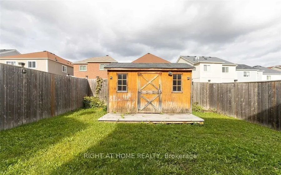 1326 Whitelaw Ave