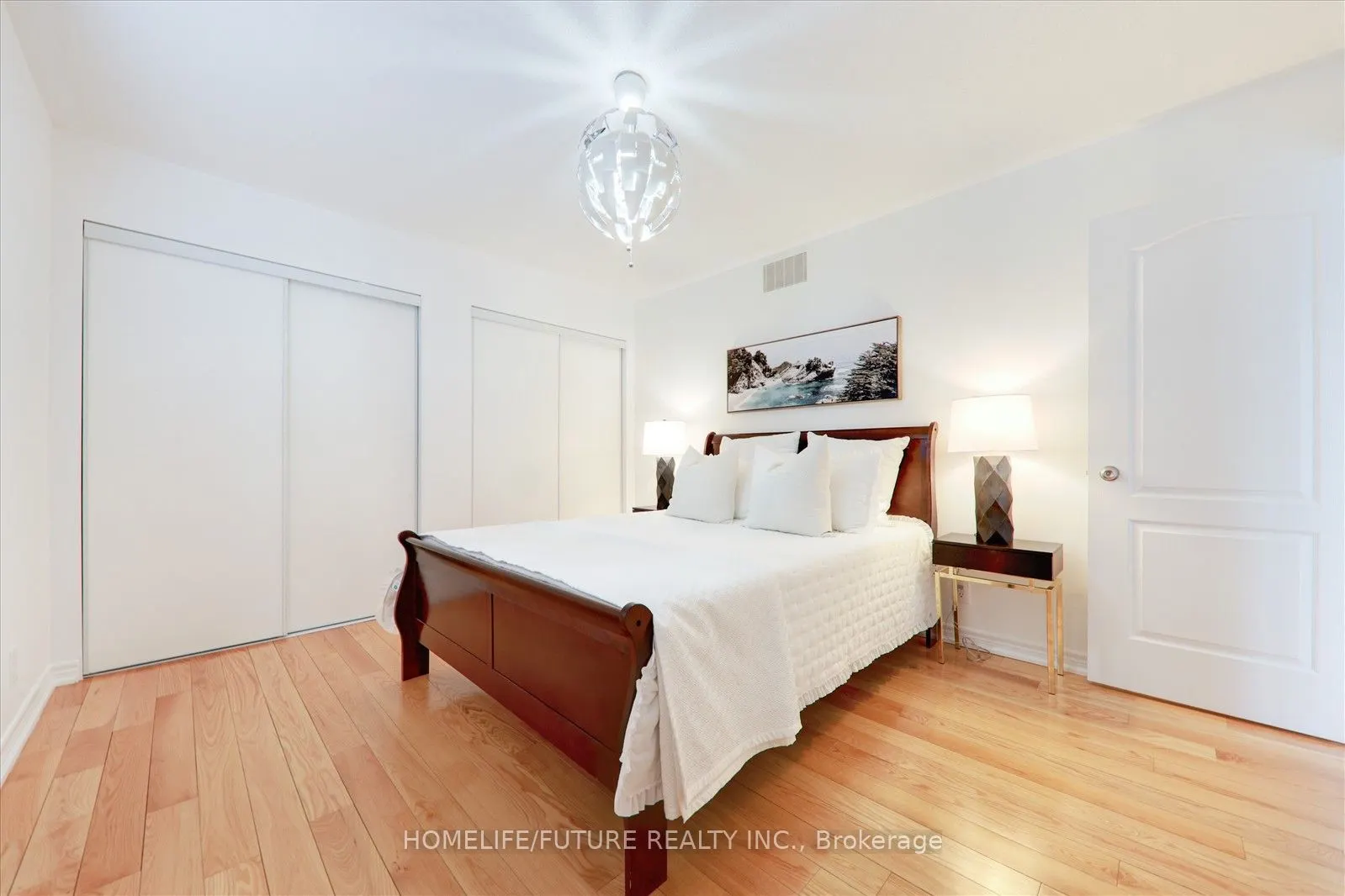 105 Blackwell Cres