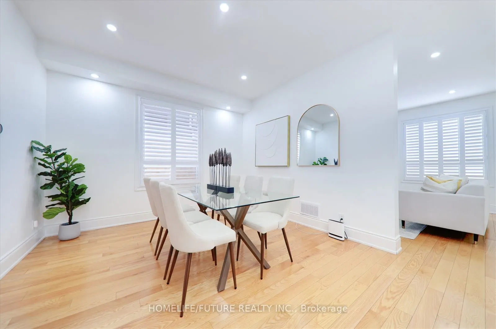 105 Blackwell Cres