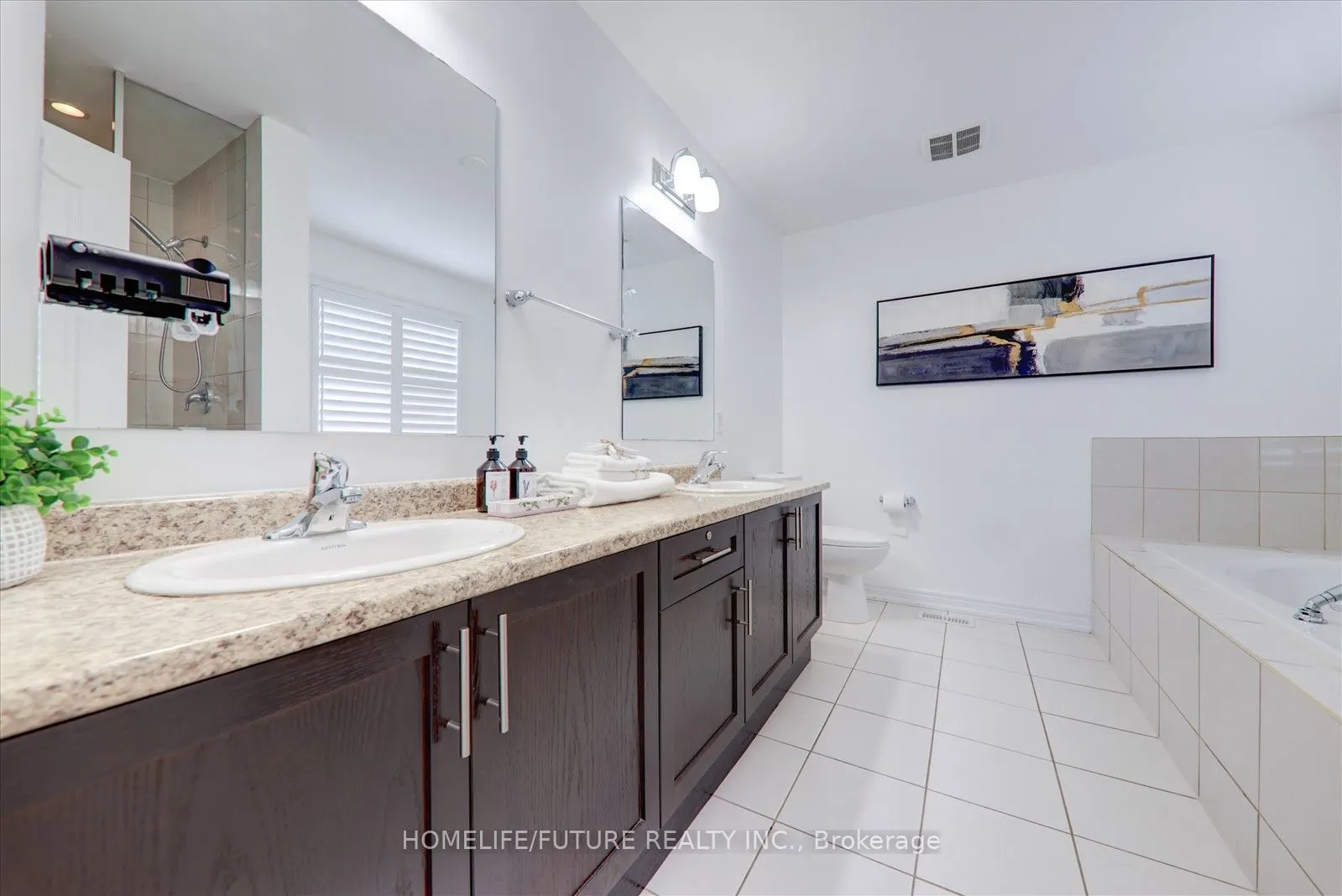 105 Blackwell Cres