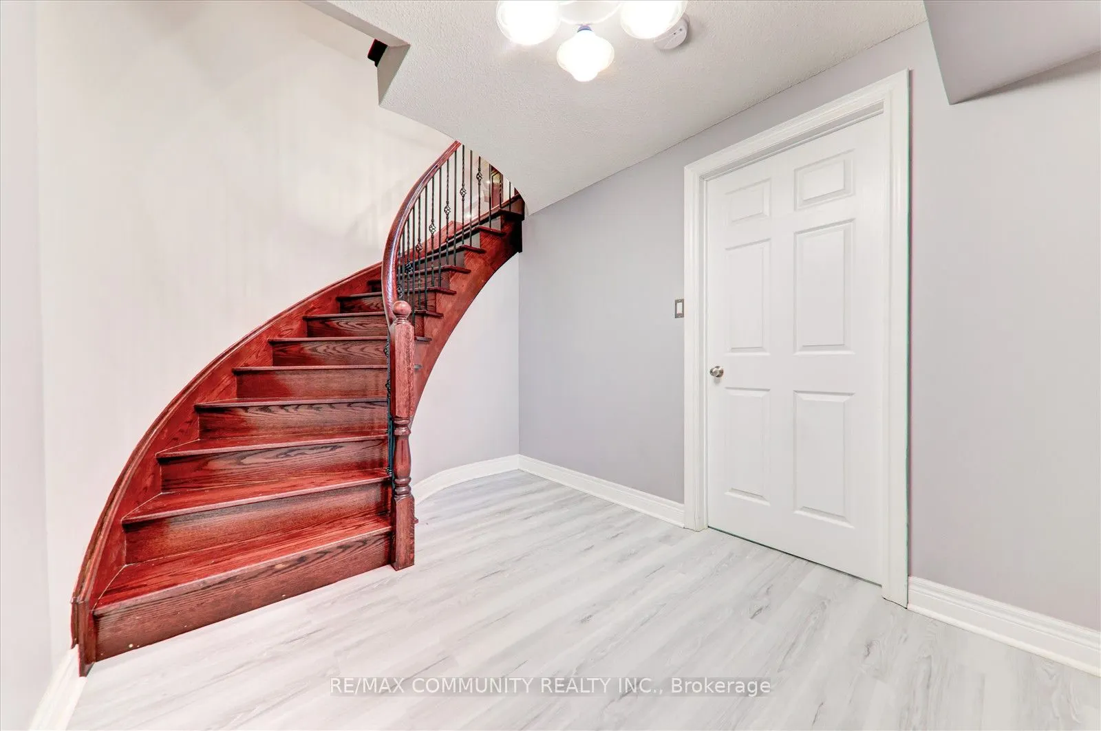 51 Winterton Way