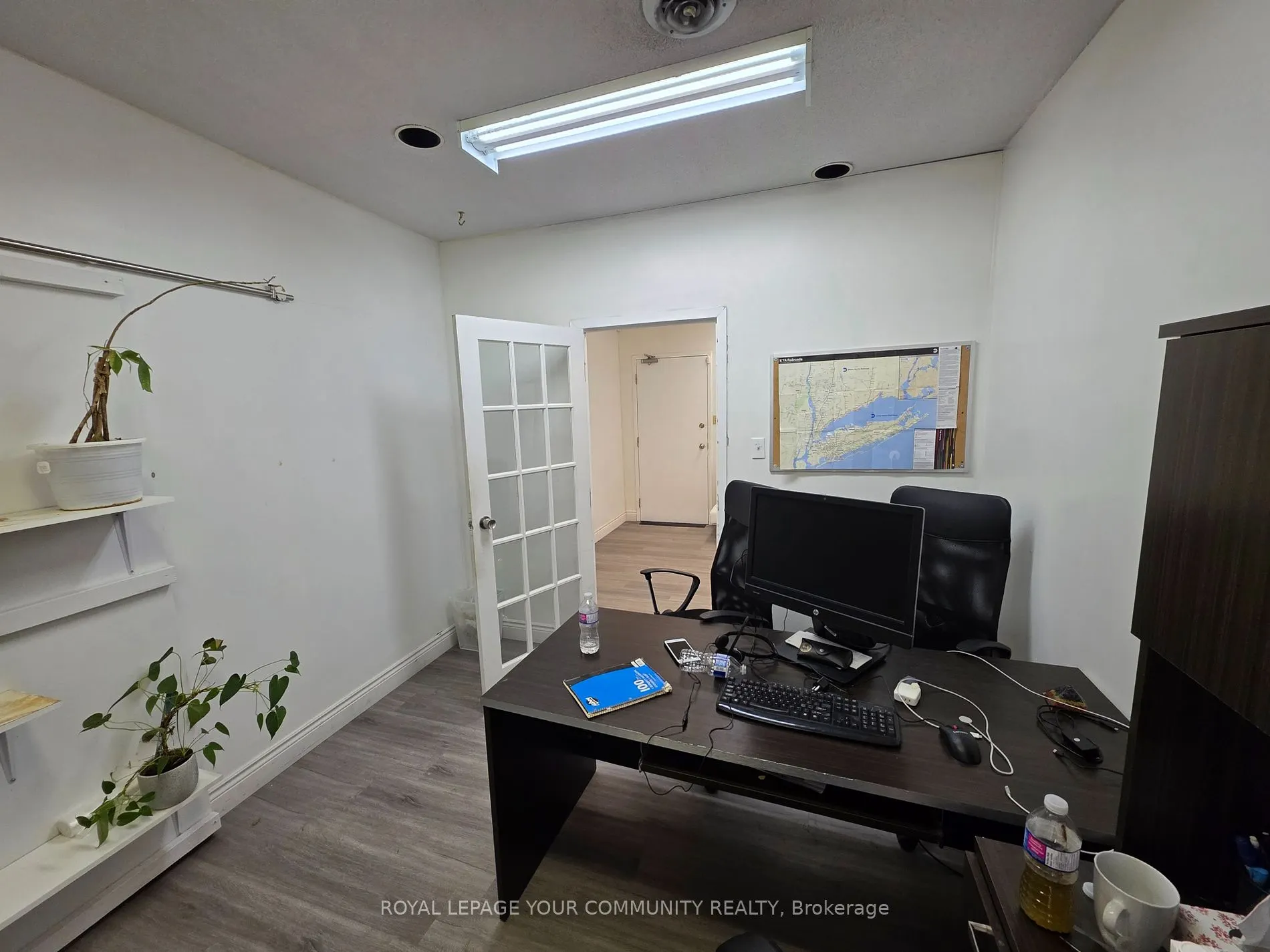 4218 Lawrence Avenue, #213