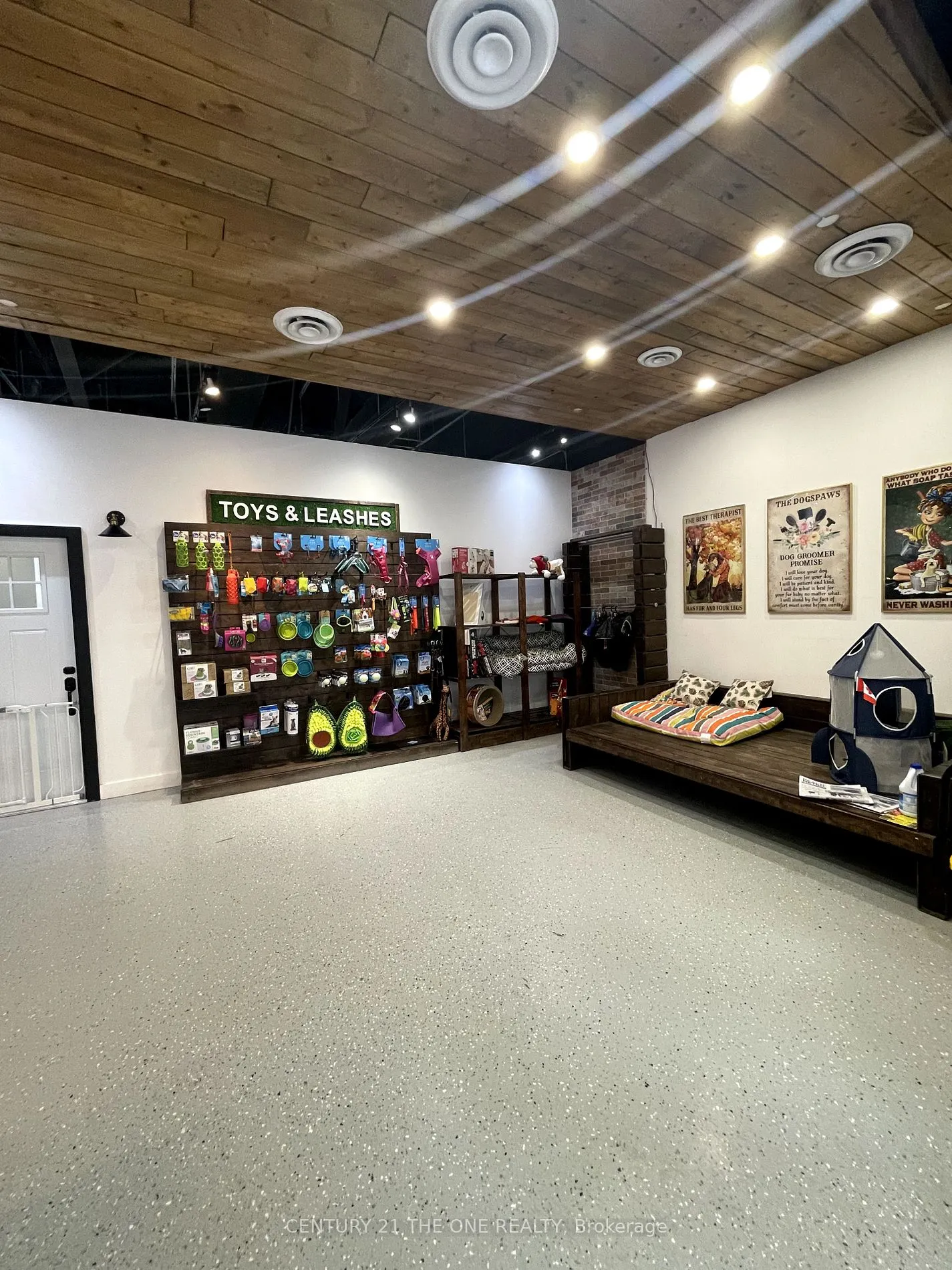 1089 Kingston Road, #8