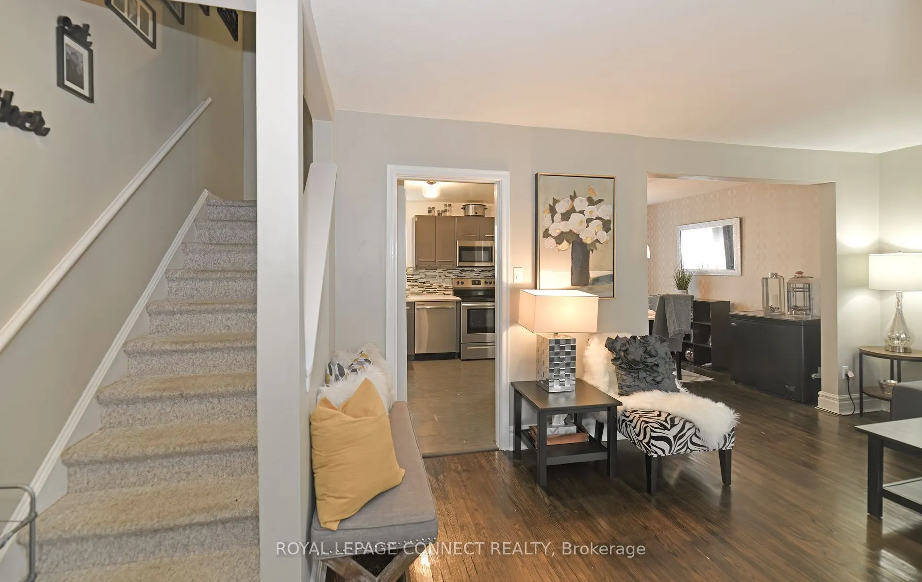 111 Chestnut Cres