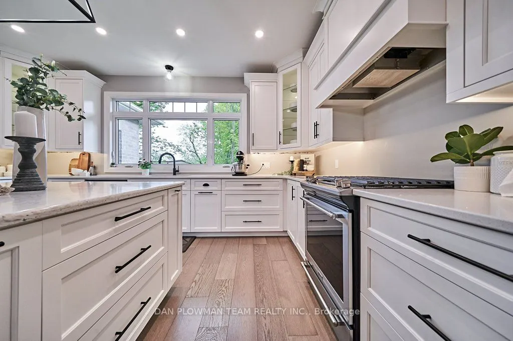 4605 Hancock Rd