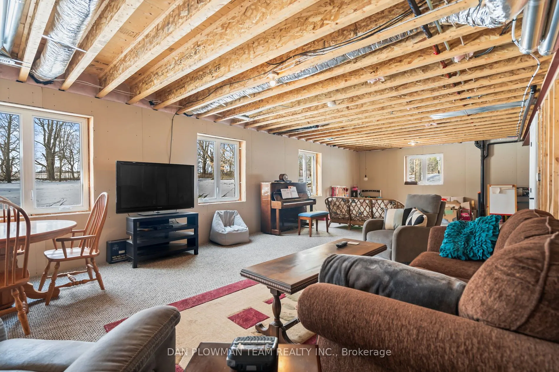4605 Hancock Rd