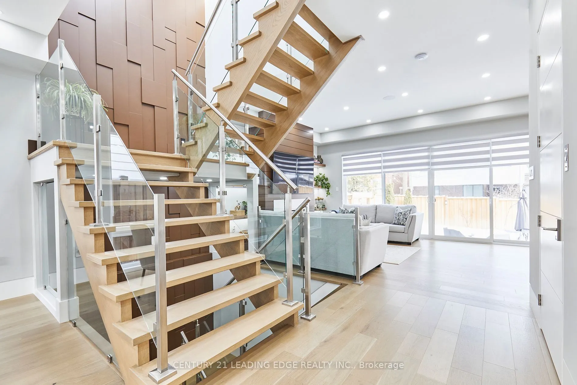 11 Brooklawn Ave